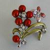 Red glass pearls (5.5 mm) and Austrian crystals with an enamel butterfly accent design

35x33 mm

Silver plated